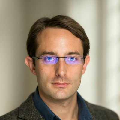 Joss with a blurred backgroumd